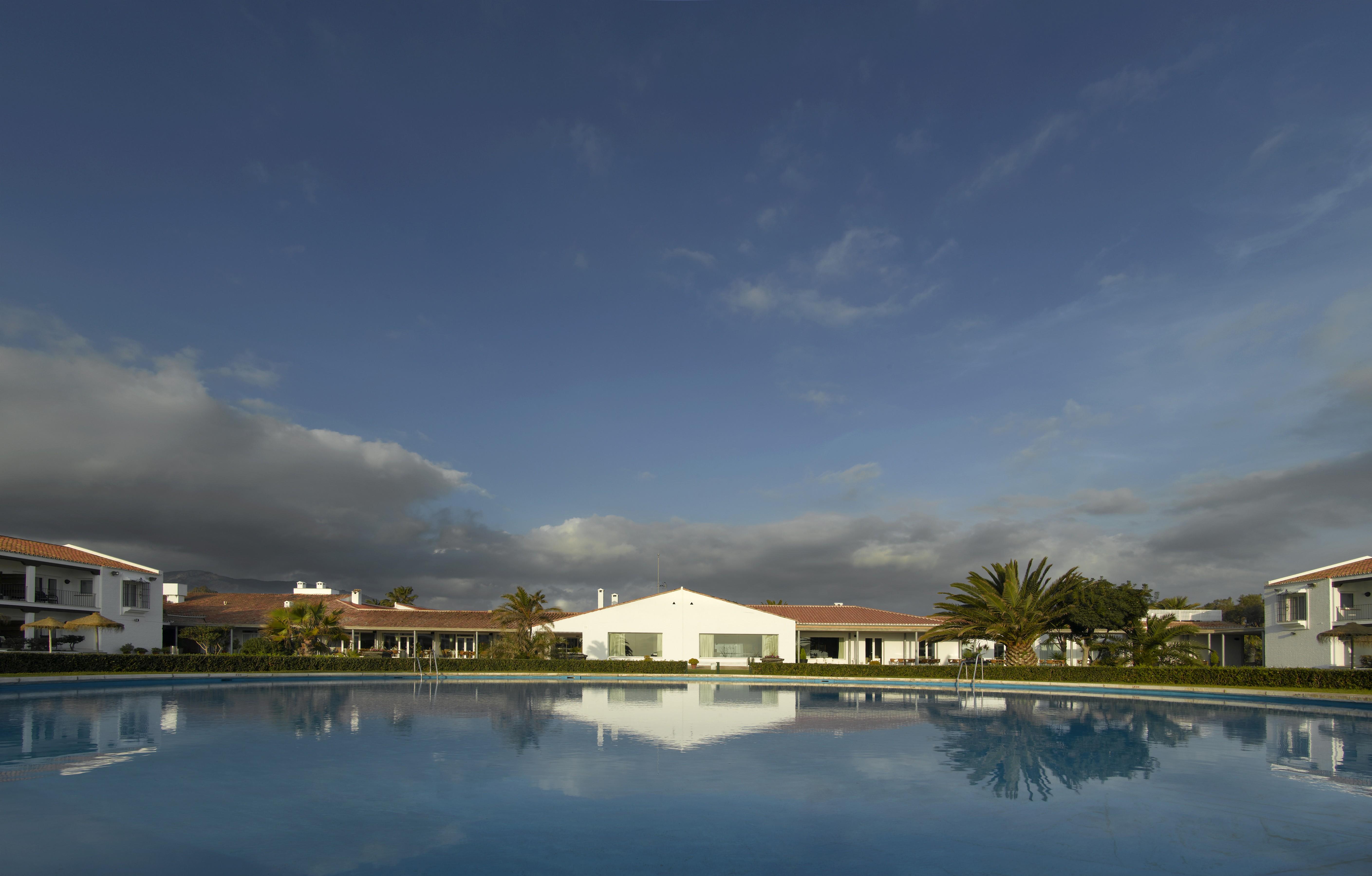 Parador De Malaga Golf Hotel Exterior photo